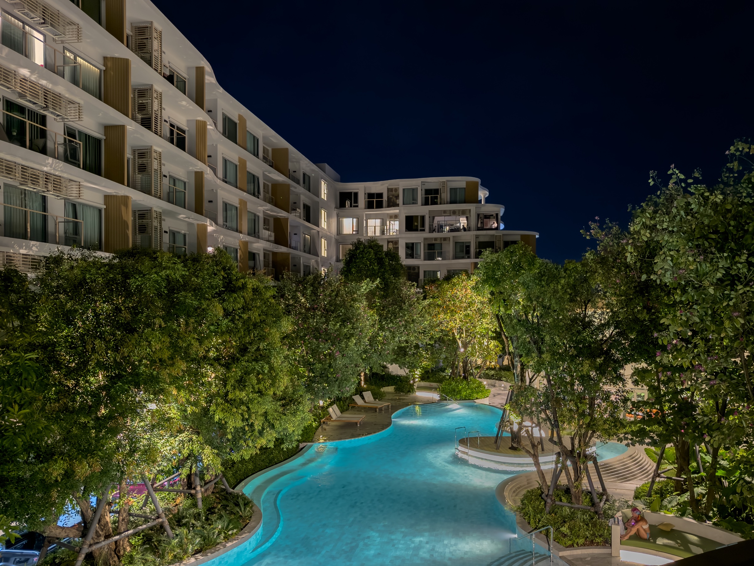 A quiet pool during the night