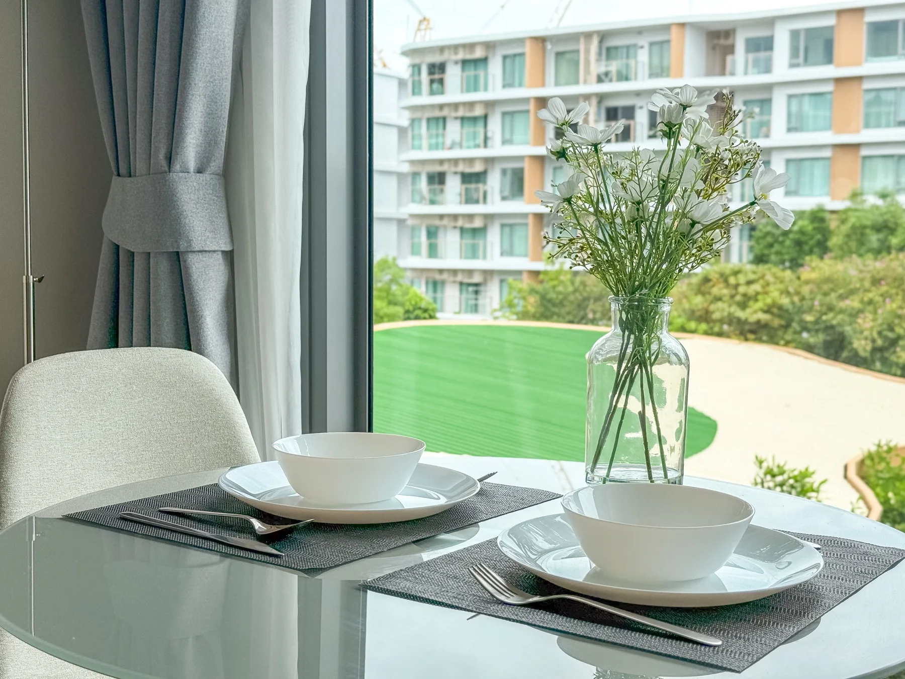 Dining counter and open-plan apartment view